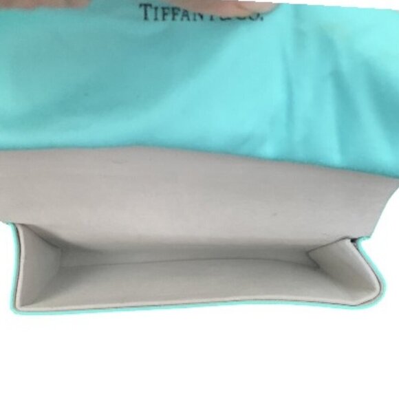Tiffany & Co Eyeglass Sunglasses Case Magnetic Closure with Microfiber Cloth - Picture 4 of 8